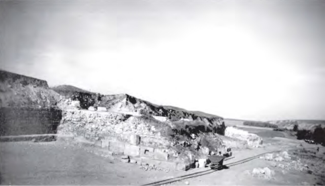 Fotografie istorică de arhivă: decauville și turnul 4.