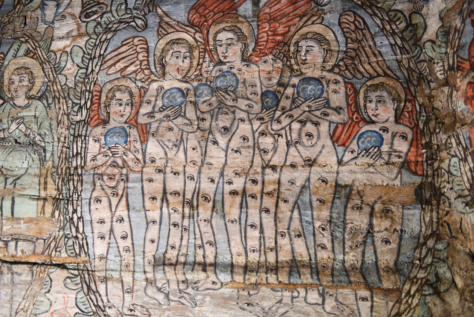 Grup de personaje din pictura interiorului.