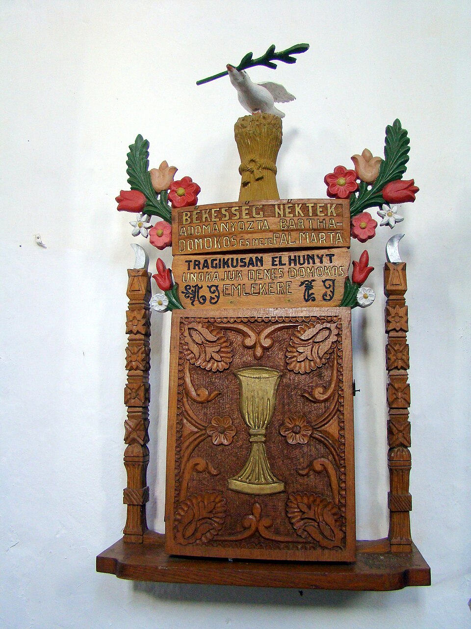 Mobilier liturgic pictat.